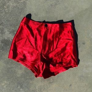 AMERICAN APPAREL SHORTS!